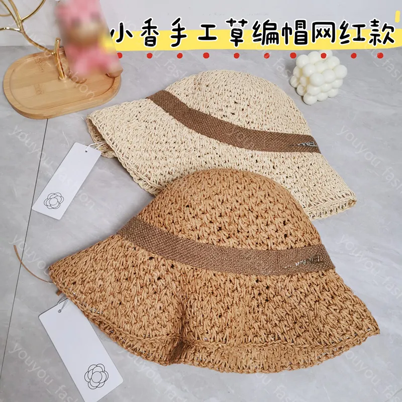 Desginer Caps Femmes Seau Chapeau Élégant Été Casquette Hommes Marque De Luxe Lettres Plage Chapeaux De Paille Casquette Tissée Bowknot Chapeaux Tricotés Dames Printemps Vacances -3