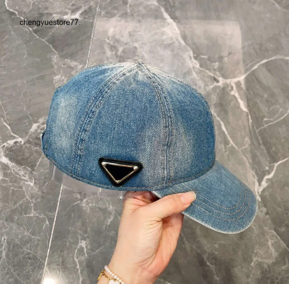 2024 New Tied Dyed Denim luxury Baseball Cap sunshade hat cotton Adjustable size Fashion cotton Denim hat Unisex Comfortable and breathable high-grade casquette