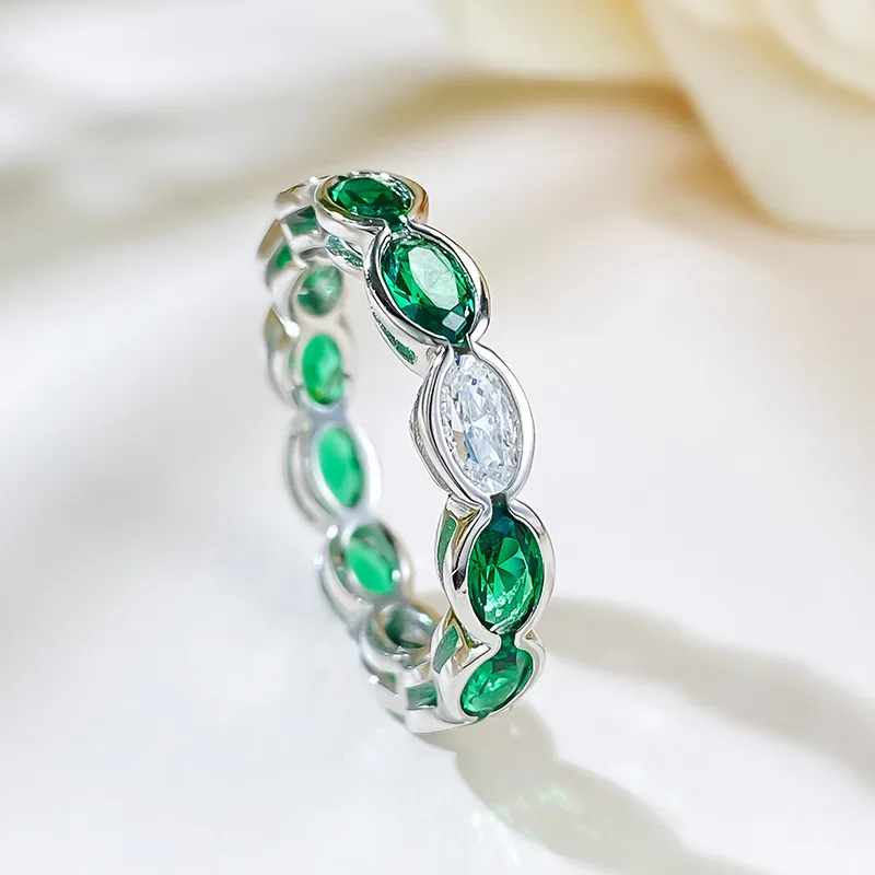 Bague Ancienne En Argent Massif - Bijou Vintage, Authentique - Occasion
