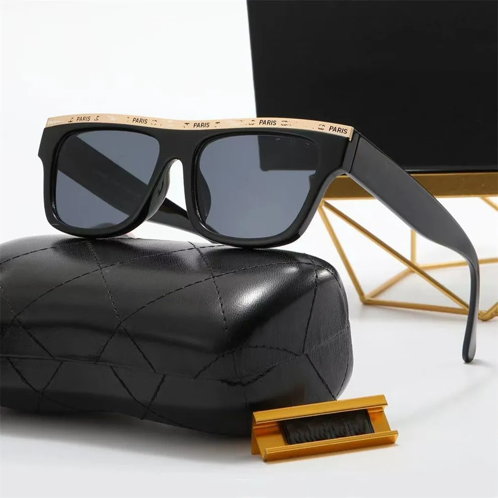 Última versão designer de óculos de sol óculos de luxo Protetive Quadrate Frame Design Proteção UV Design de alfabetismo de soldados Driving Travel Unisex Nice With Box