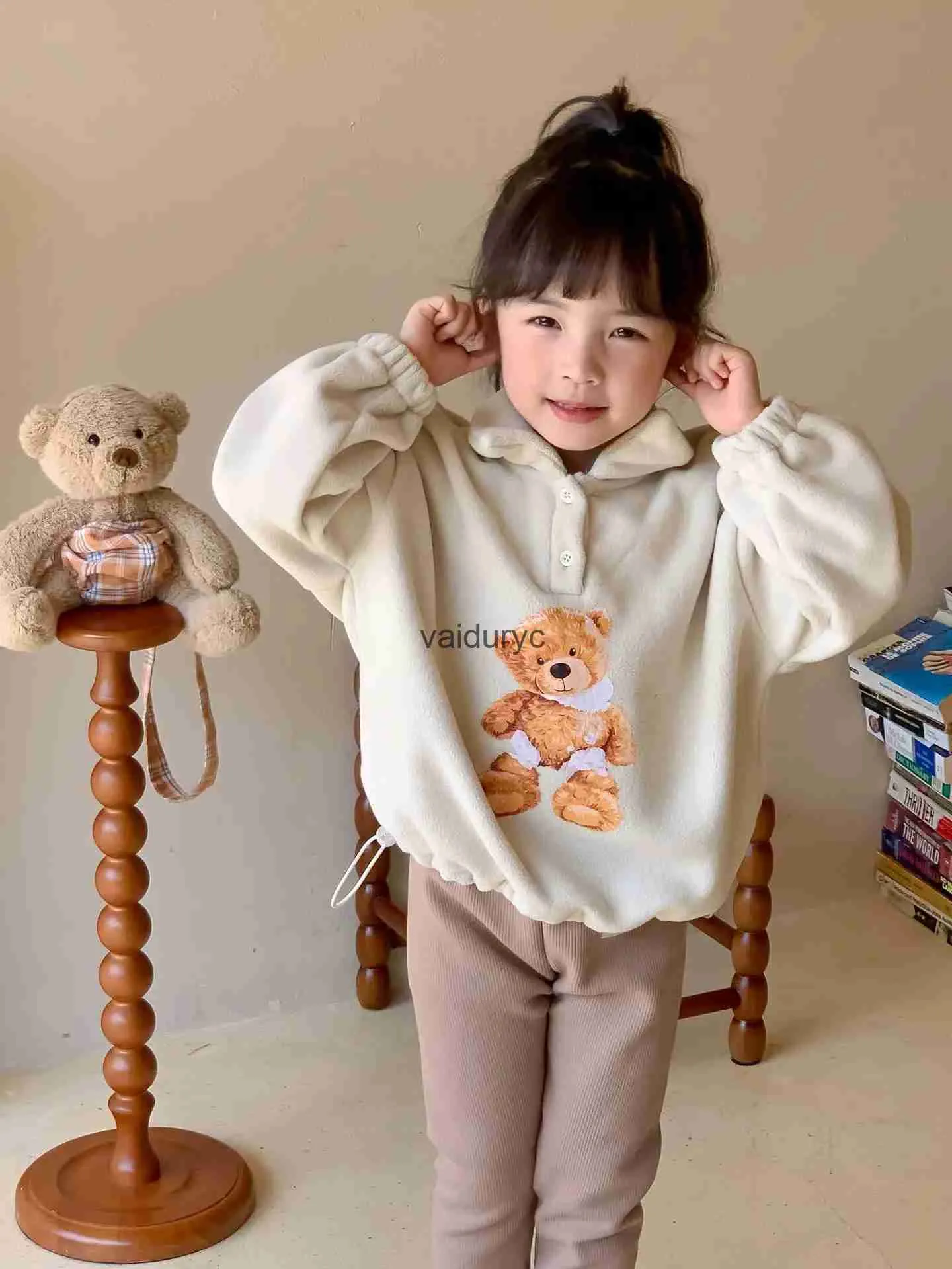 Felpa con cappuccio 2023 inverno nuovi bambini ragazzi in pile Felpa per orso carino stampato ldren casual pullover sciolte ragazze calde vestiti per bambini h240508