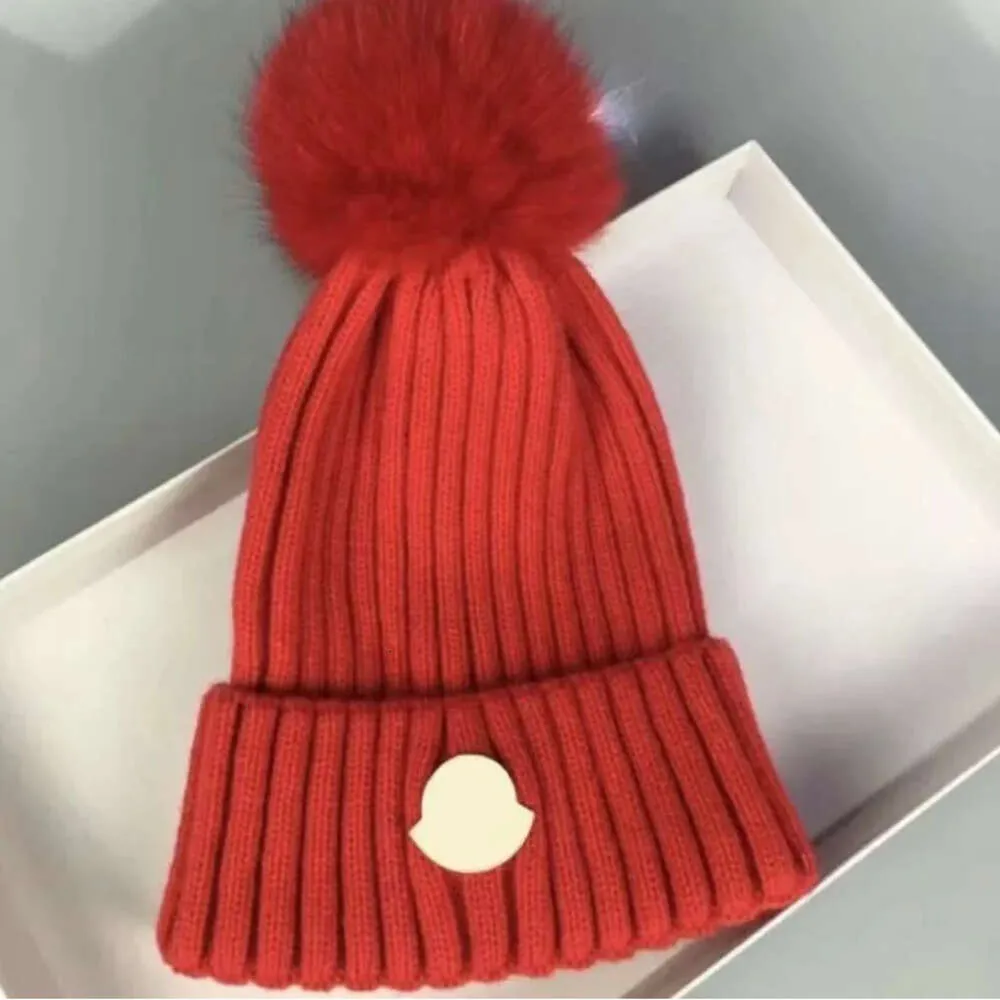 Designer Autunno e Inverno Beanie lavorato a maglia cappelli casual da uomo e da donna di alta qualità Chunky Knit Spessore caldo pelliccia sintetica pom Berretti Cappelli Berretto a cuffia femminile 20 colori11