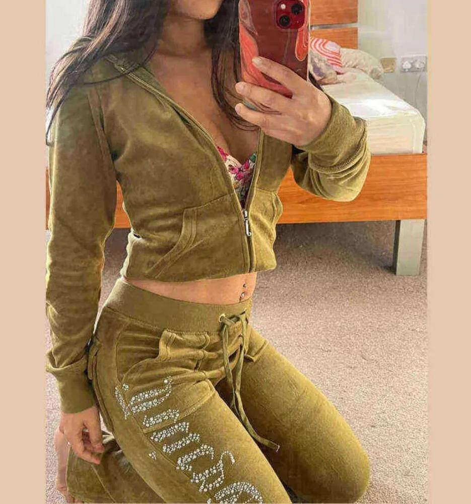 Tracksuits Mulheres Juicy Tracksuit 2022 Marca de Verão Costura Terno Veludo Velor Mulheres Track Hoodies e Calças Met Design Avançado 55641oiuh