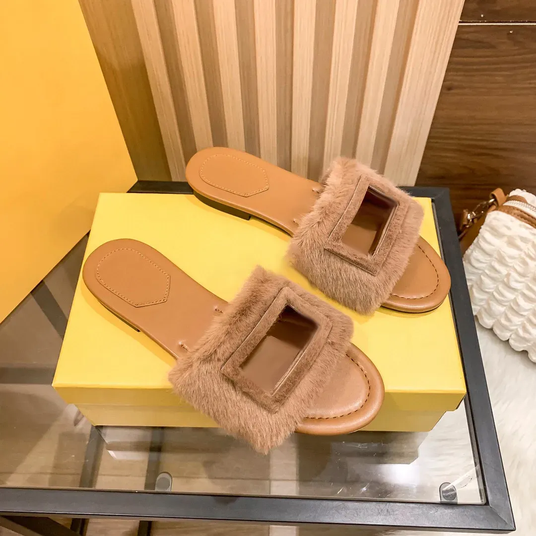 2023 Nieuwe kenmerkende nertsenhaar sandaal Slipper bont Slides designer sandalen Baguette pluizige open teen slide Leer reismode Casual schoen platte slippers