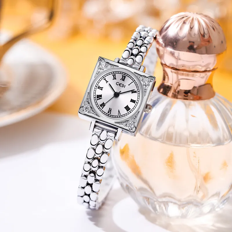 Montre femme montres de haute qualité luxe édition limitée designer étanche quartz-batterie 23mm montre