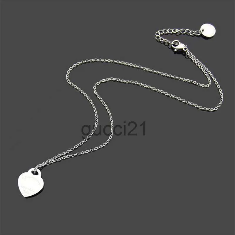 Necklace Classic 18k Pendant Fashion Charms Men Women High Quality Stainless Steel Designer Jewellery GXXU