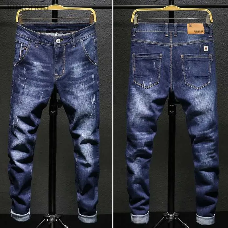 Мужские джинсы Мужские эластичные облегающие джинсы Темно-синие джинсы скинни для мужчин Повседневные джинсовые брюки в стиле ретро Корейский стиль Уличная одежда Мужские брендовые брюкиL240119