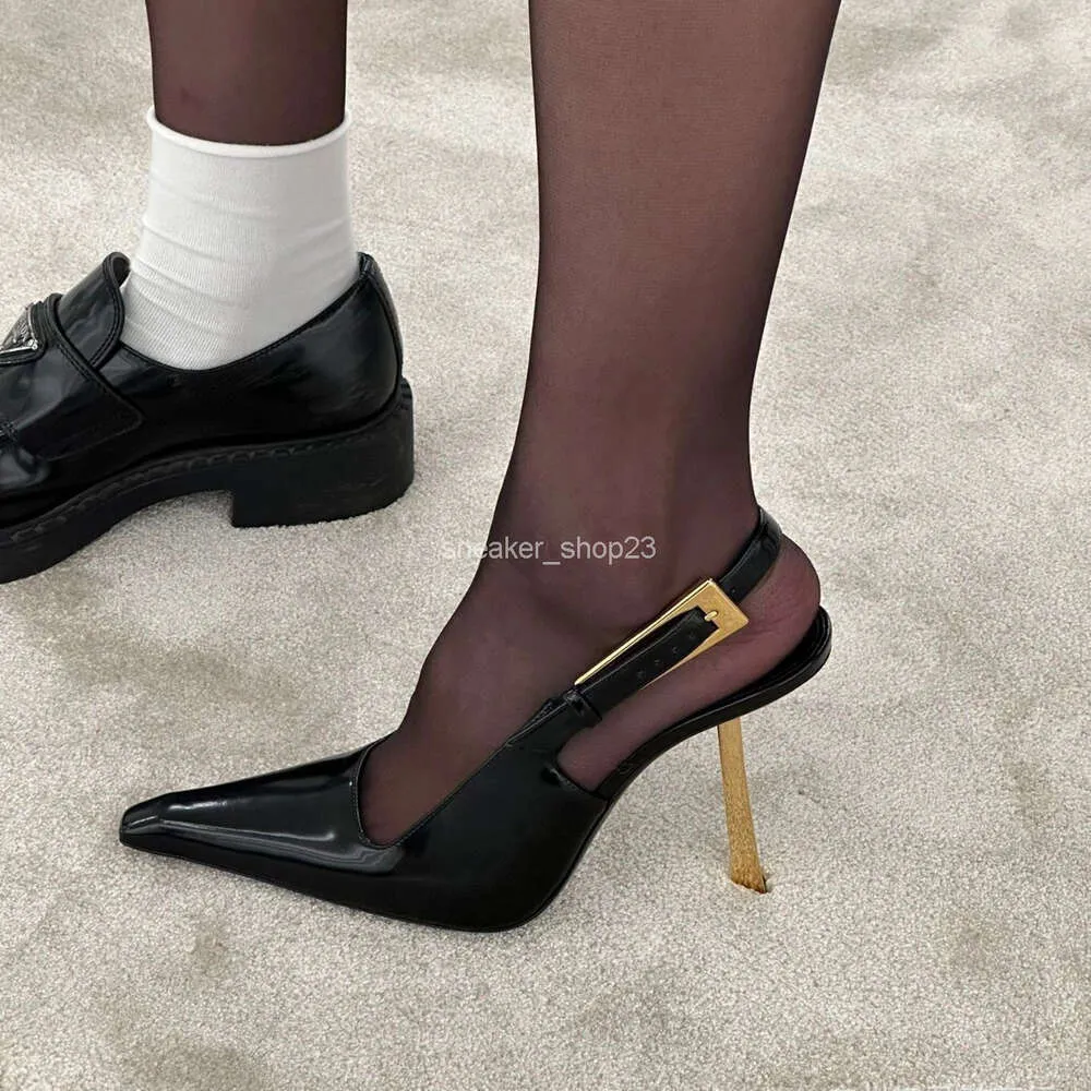 2024 Lak Designer Hoge Hak Dame Pomp Lourent Nieuwe Zwart Puntige Dames Elegante Zus Stijl Schoen Leer Sexy Enkele Saiint Schoenen Franse Sandalen CGR7