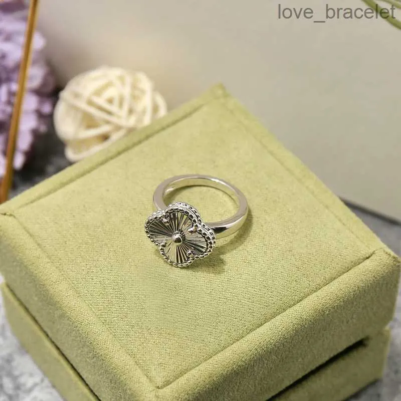 Fashion designer four leaf clover ring Natural Shell Gemstone Gold Plated 18K woman designer T0P highest counter quality luxury classic style gift for girlfriend