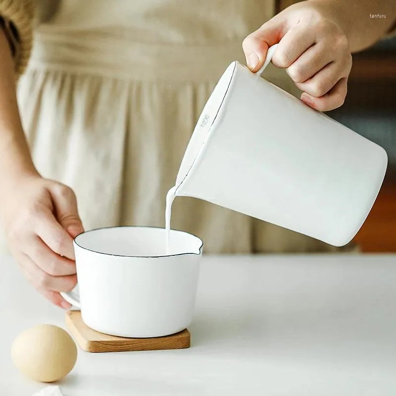 Mätverktyg Högkvalitativ emaljkopp med skalmjölk kan kaffemuggvattenkoppar handgrip värmebeständig bakning WJ717