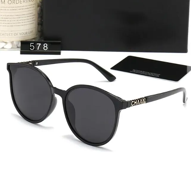 Popüler lüks tasarımcı güneş gözlüğü klasik açık plaj güneş gözlüğü erkek ve kadın moda güneş gözlüğü moda spor güneş gözlüğü retro metal güneş gözlüğü