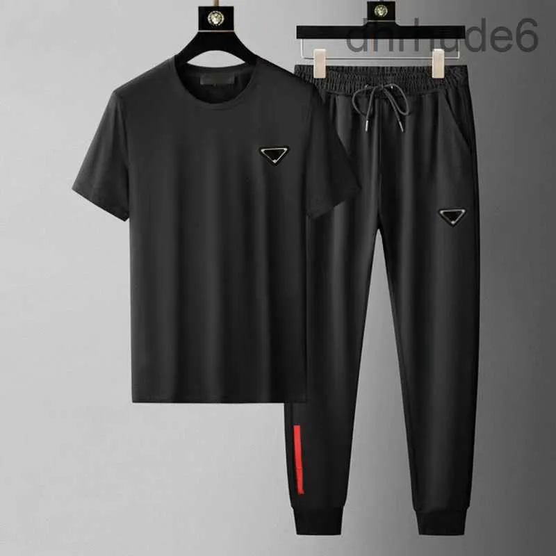 Designer Mens Tracksuits T Shirt Trousers Set Sweatshirts Womens Tees Casual Breattable Summer Duits Tops Pants Outdoor Sports Sportswear Quality Set Oyte