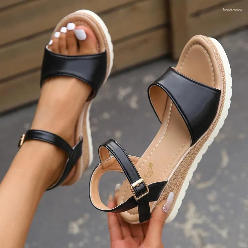 Sandalen Lightweidght Wedge Voor Vrouwen Zomer 2024 Gesp Platform Sandles Vrouw Dikke Zool Antislip Casual Sandalias Mujer