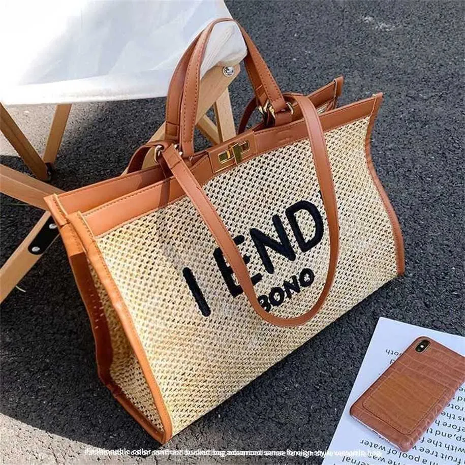 Borsa tote portatile estiva versatile da donna di grande capacità in tessuto erba da spiaggia, nuova moda, 7889