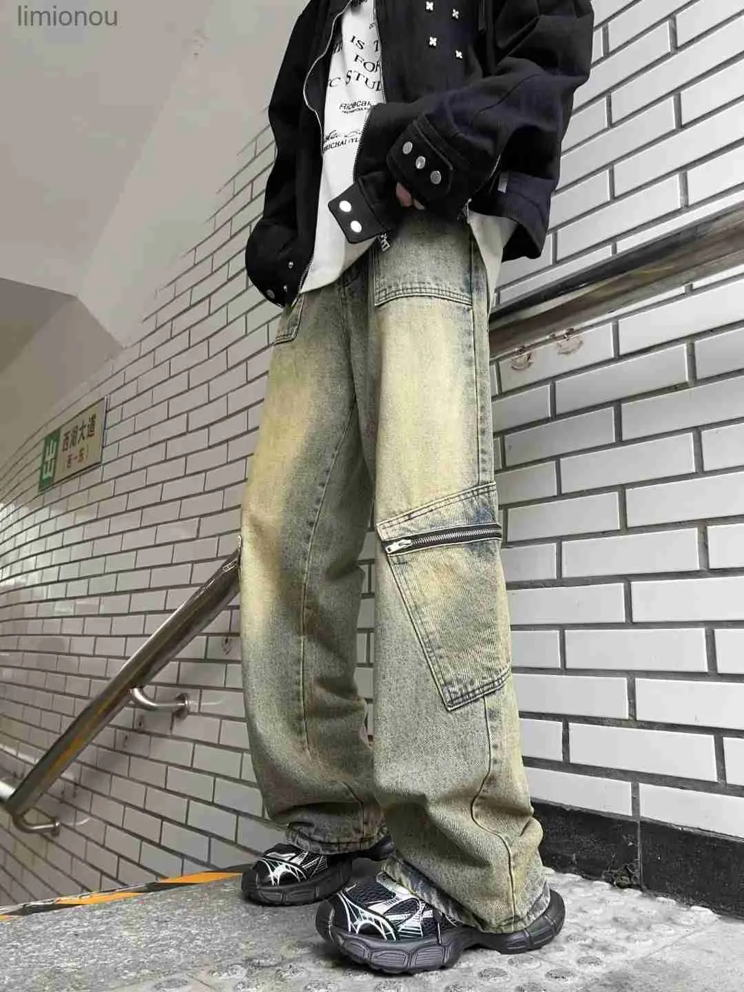 Men's Jeans Streetwear Pocket Design Men Jeans Cargo Pants Loose Plus Size Neutral Wide Leg Pants Harajuku Casual Denim Pants Gothic Y2KL240119