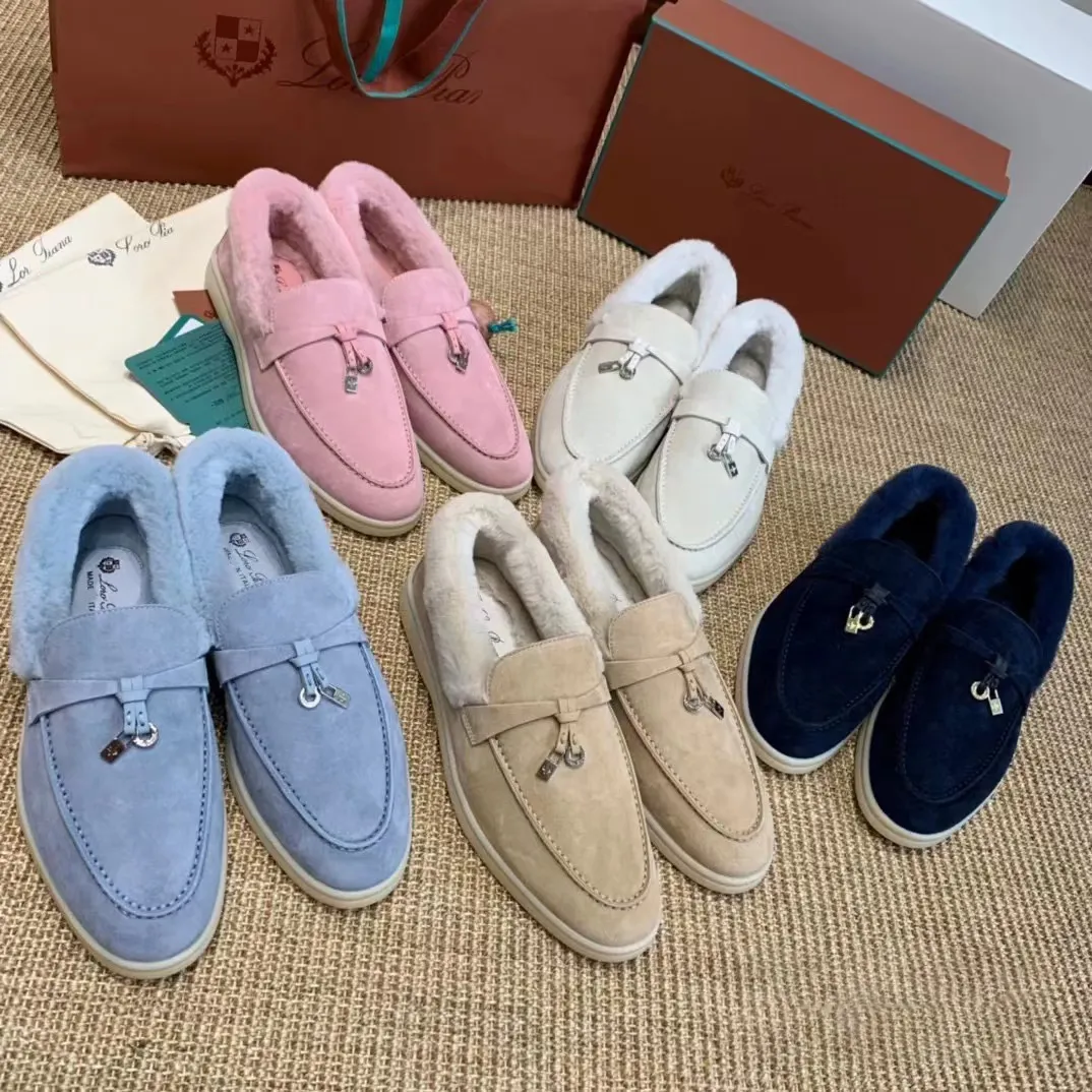 2024 Nouvelles chaussures habillées Designer Charms Walk Moccasins pour femmes Landes Locages Favorites Plate-forme de piane Casual Shoe Hiver Indoor Hike Outdors Travel Randonnée Low Sneakera