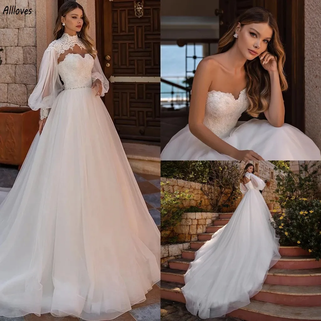 Sweetheart Lace Appliqued A Line Wedding Dresses With Removable Cape Wrap Long Sleeves Boho Garden Bridal Gowns Romantic Tulle Court Train Robes de Mariee CL3230