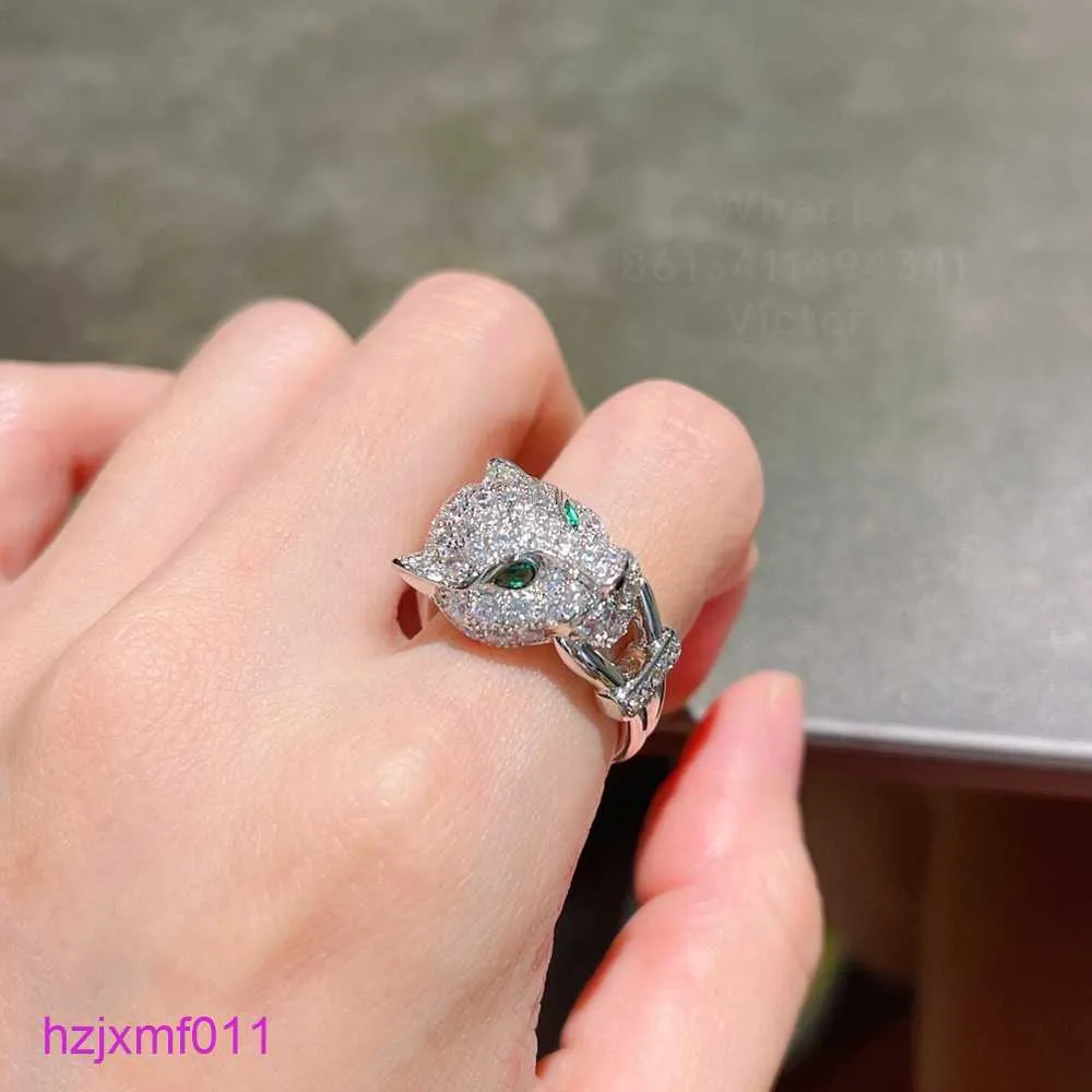 Swaa Band Rings Panthere Ring for Woman Designer Man Never Fade Diamond Grandmother Emerald Sterling Silver T0p Quality Official Reproductions Anniversa
