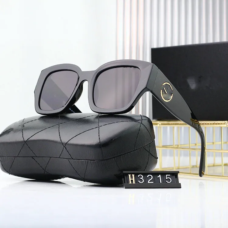 새로운 럭셔리 스퀘어 선글라스 남성 브랜드 디자이너 드라이빙 음영 남성 태양 안경 빈티지 여행 야외 UV 안경 안경 안경 안경 안경 안경 안경