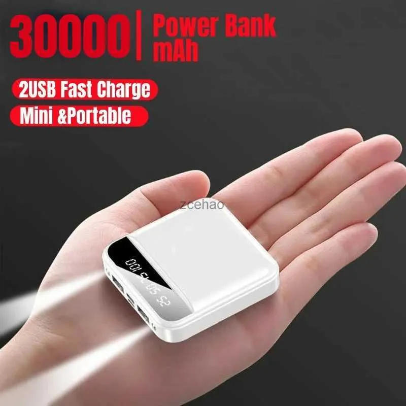 Bancos de energia de telefone celular 10000mAh Mini Power Bank Two-way Carregamento rápido portátil carregador de display digital externo LED de bateria externa para Huawei IPhone