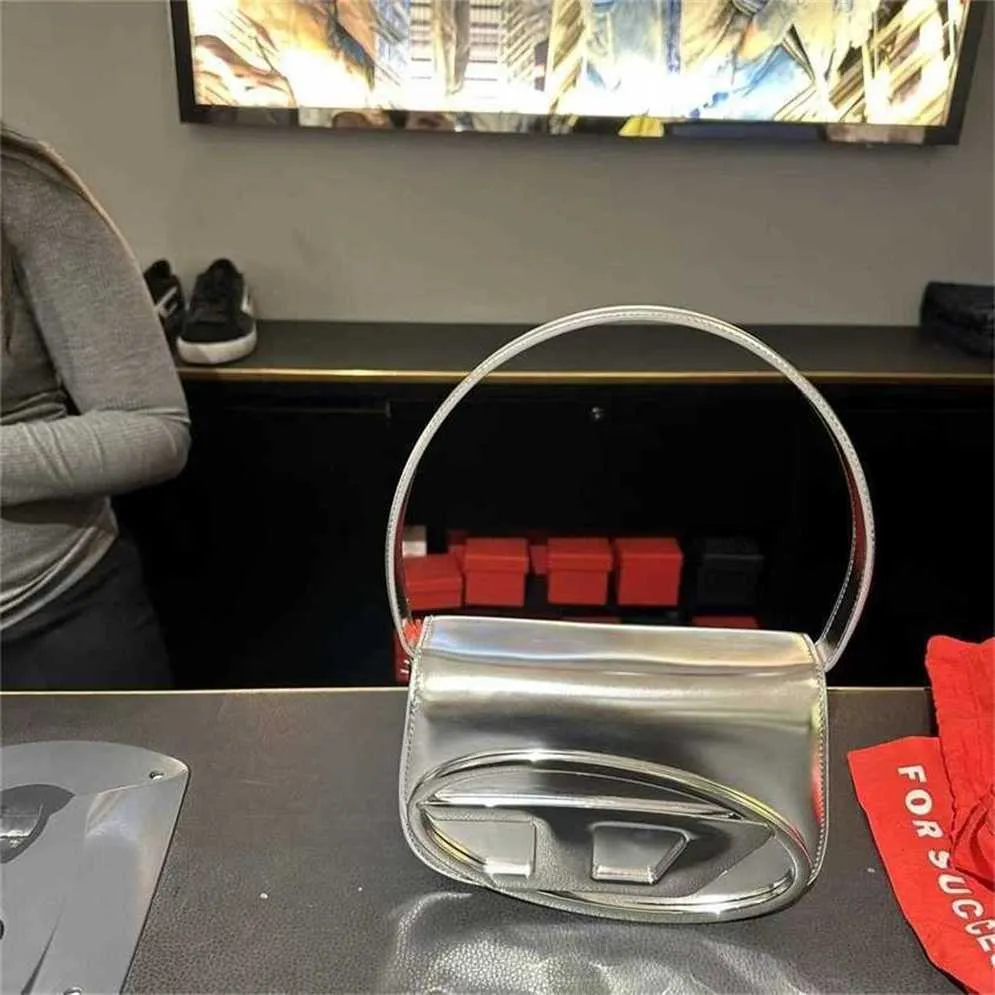 Super Fire klein ontwerp nieuwe okseltas enkele schouder schuine straddle handtas 70% korting op online verkoop in de outlet