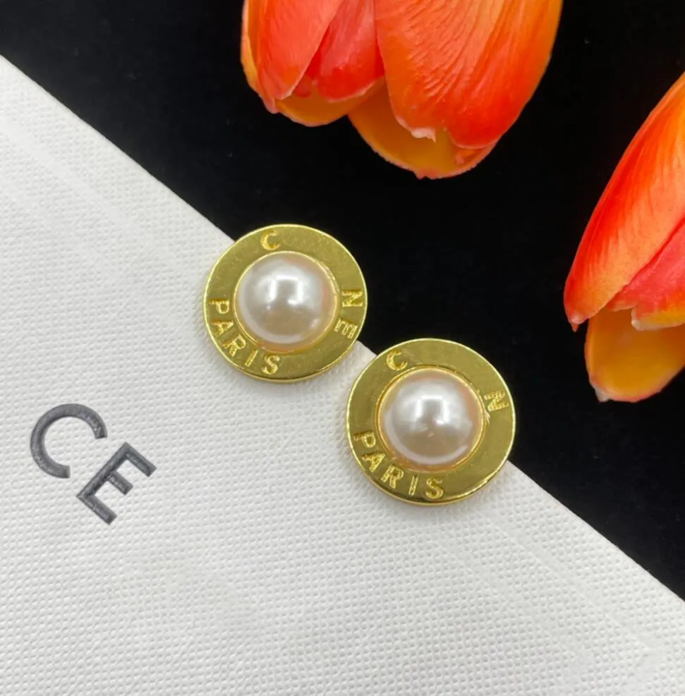 Fashion Designer Simple circle elegant pearl lettering metal stud earrings wedding jewelry for women love gift no box