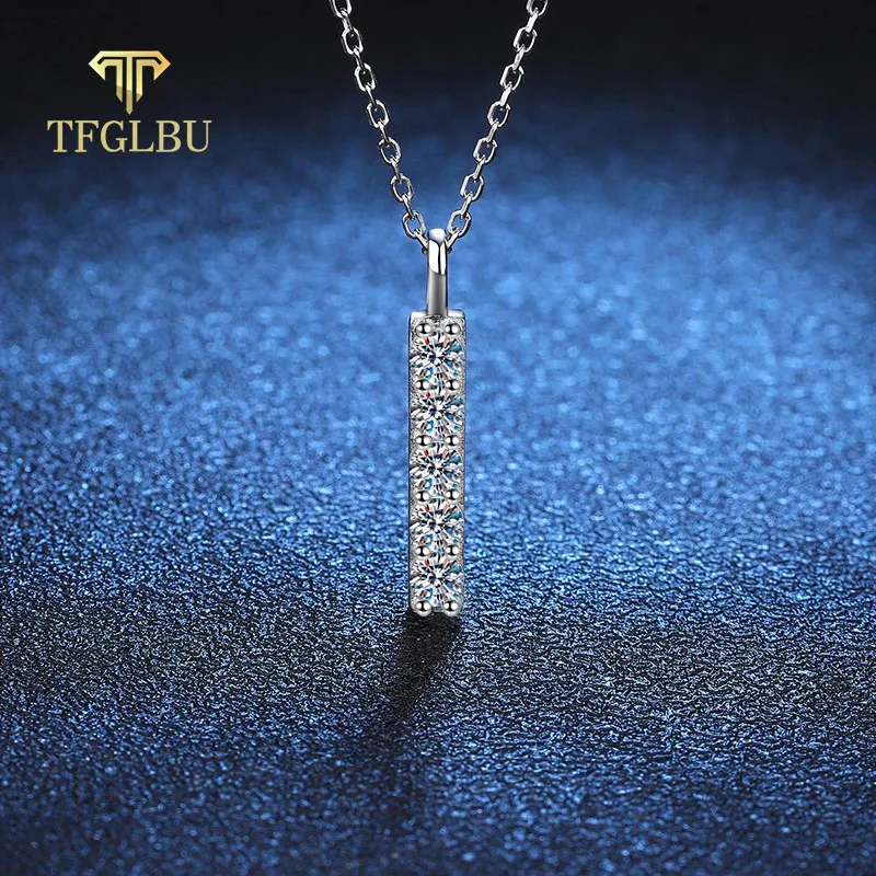 TFGLBU 0.5CTTW認定女性用優秀なカットペンダントS925スターリングシルバーネックレスエレガントな光沢のあるダイヤモンドジュエリー240118