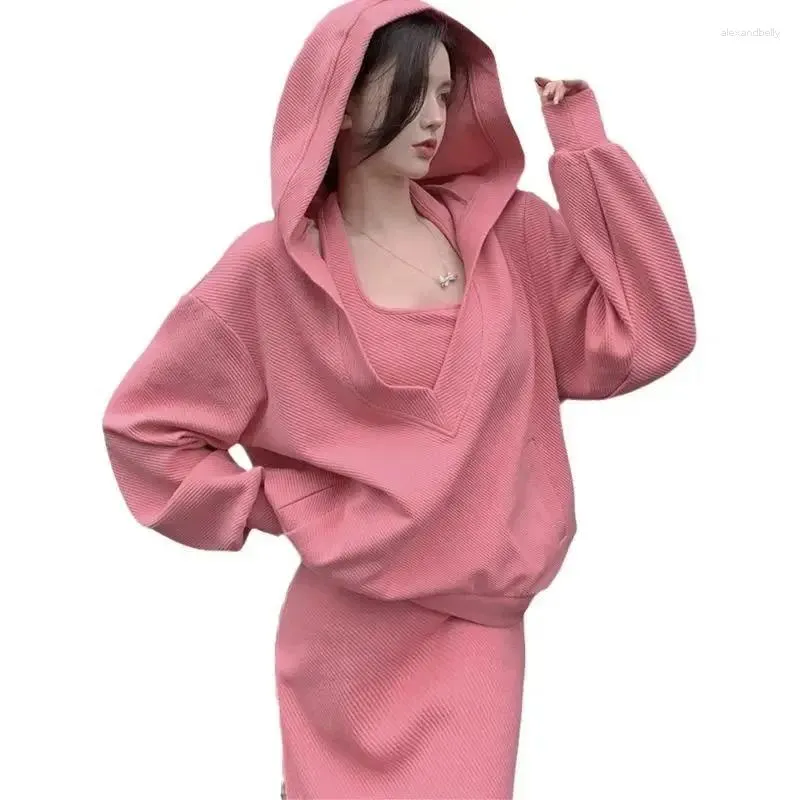 Robes décontractées Printemps Automne Jupe 2 pièces Ensemble Femmes Coréen Sweat-shirt à capuche Sling Robe Ensembles Vêtements pour femmes