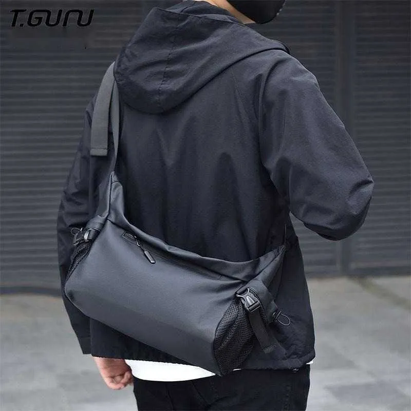 Nylon and 2024 Crossbody Bag Travel Cloth Sports Solid Color Small Master Versatile Leisure Instagram Men's Shoulder