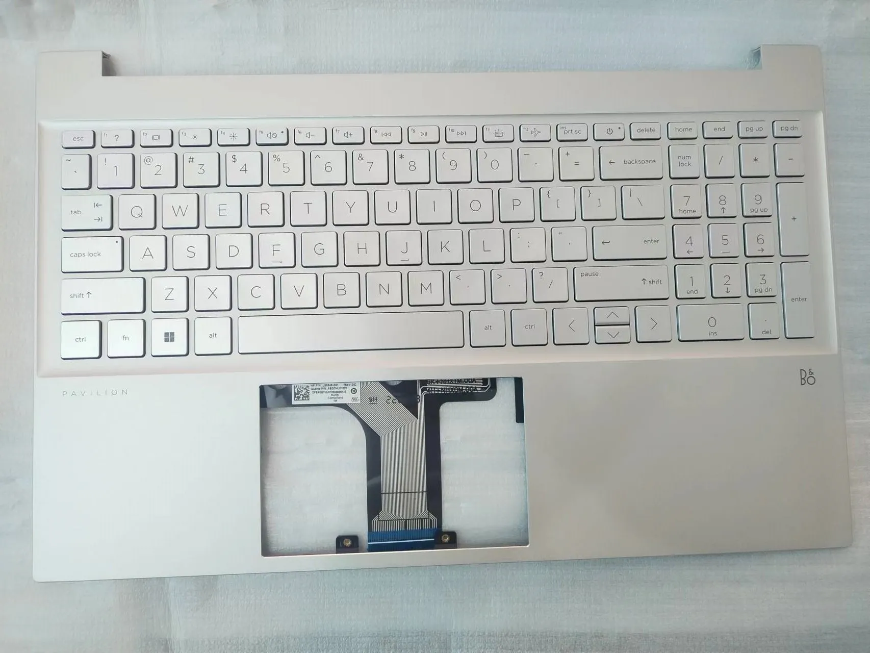 HP Pavilion 15-EG 15-EH Palmrestの新しい本物のバックライト付きN02262-001