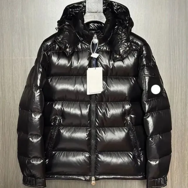 Men's Down Parkas Designer High-quality Jacket Mens Short Winter Trend for Women Couples 90% Duck Thickened Shiny Coat