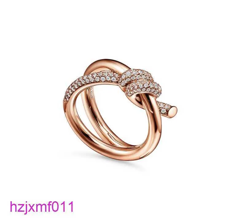 L5es Band Rings 4 Color Designer Ring Ladies Rope Knot Luxury with Diamonds Fashion for Women Classic Jewelry 18k Gold Plated Rose Wedding Wholesale