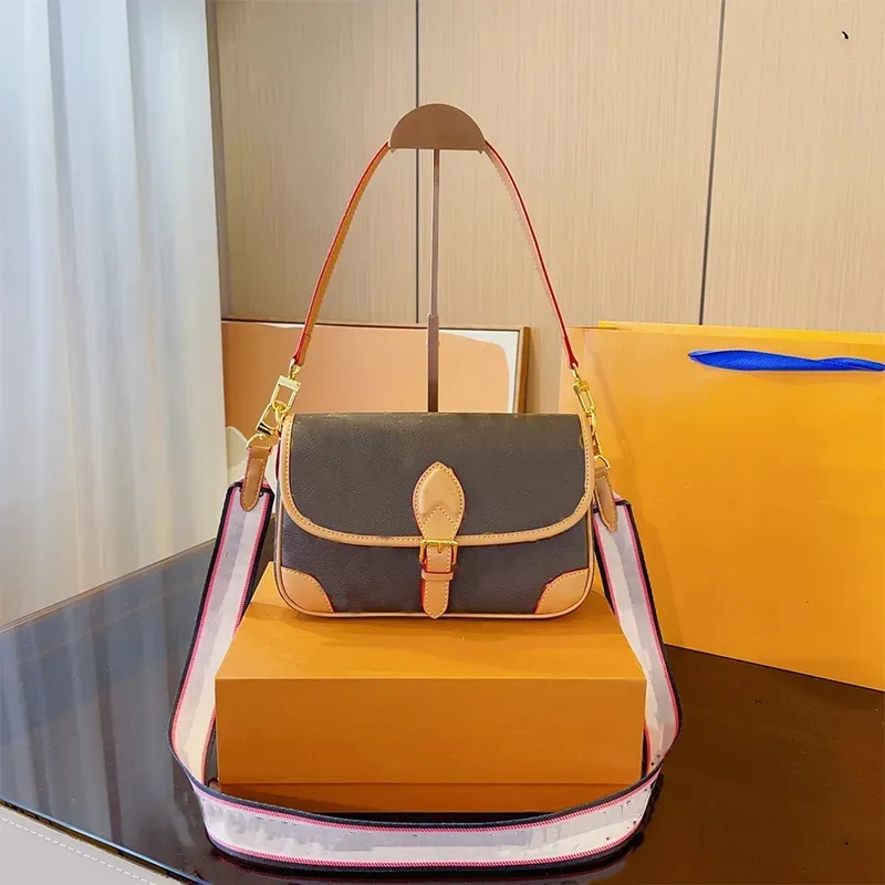 M46049 Women Designer shoulder bags High Quality New Diane Handbag Pink Wide Jacquard Strap Cross Body bag Flower Flap Canvas Genuine leather lady
