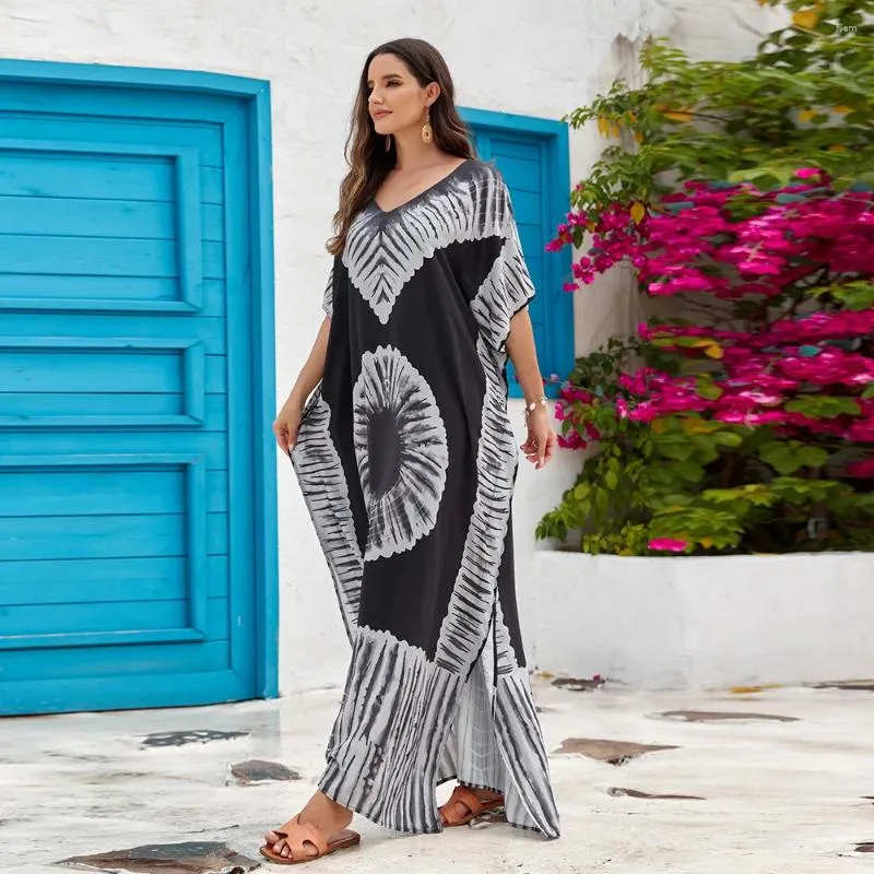 Women's Swimwear Female Cover Up Beach Bathing Suits Playa Swimsuit Cape Summer Robe Bath Exits Printed V Neck Long Skirt Holiday Dress