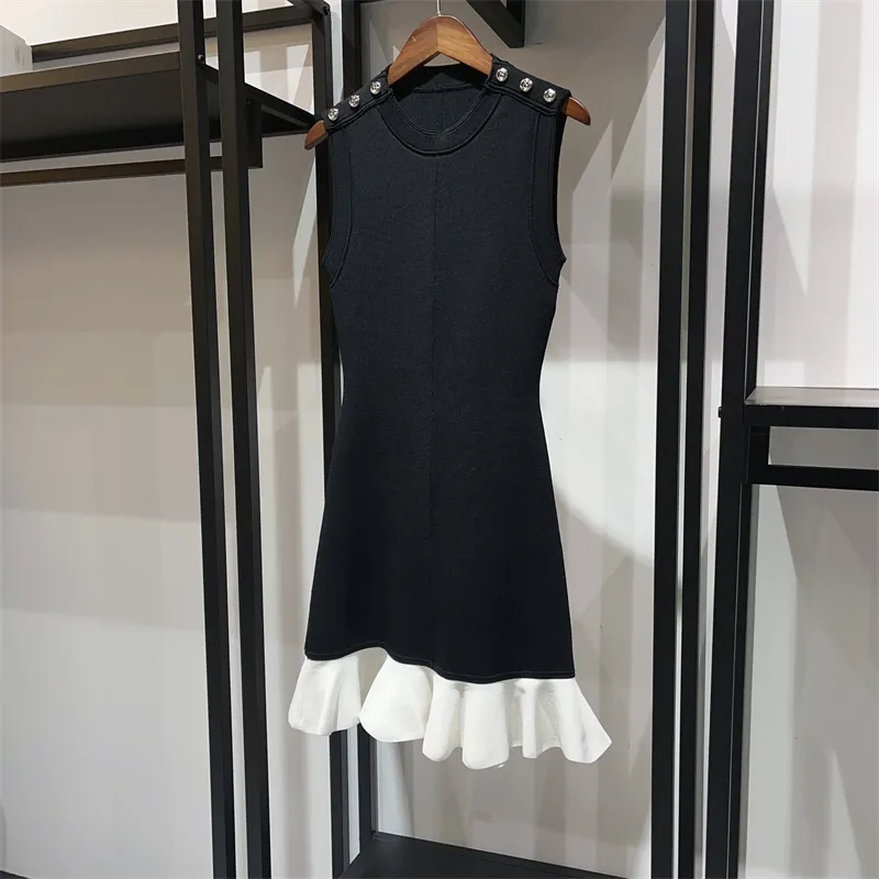 Trend sukienki projektantów 2024 kamizelka bez rękawów Patchwork Fishtail Temperament francuski projekt niszowy, wysokiej klasy uczucie, lekka luksusowa sukienka