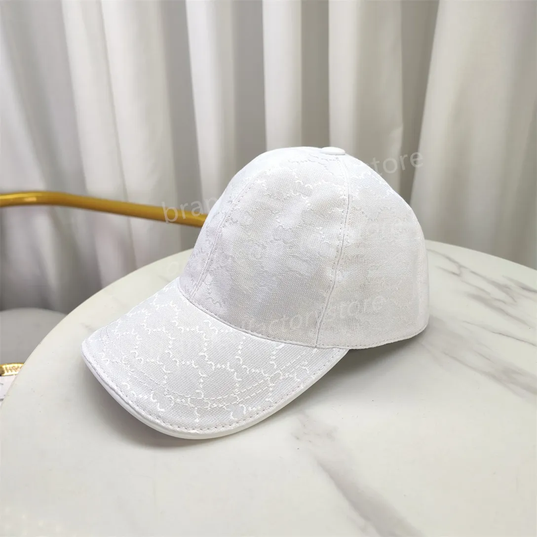 Chapeau de baseball de concepteur pour hommes et femmes pour la mode de luxe Snapback Golf Sun Cap Lettre classique Pare-soleil d'été Cowboy blanc Chapeau de camion de haute qualité réglable