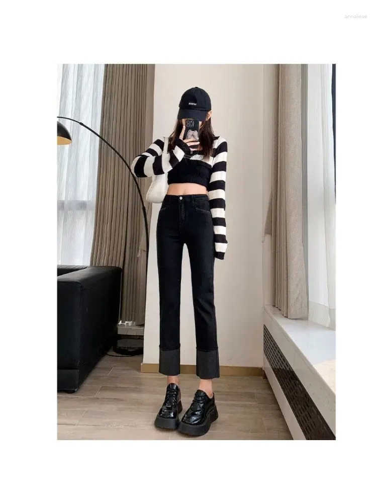 Women's Jeans Straight-Leg Nostalgic Rolled Edge Design Sense Casual High-Waisted Cropped Pipe Pants That Look Tall And Thin