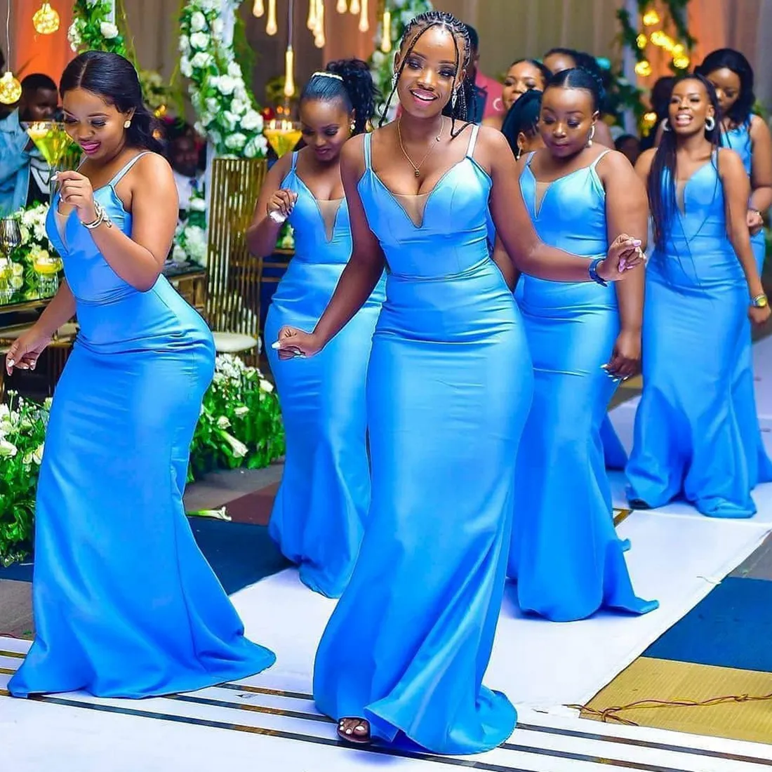 Robes de demoiselle d'honneur junior bleu africain sirène bretelles spaghetti dentelle perlée longue robe de demoiselle d'honneur pour filles pour femmes noires vêtements d'invité de mariage dans le mariage NR015