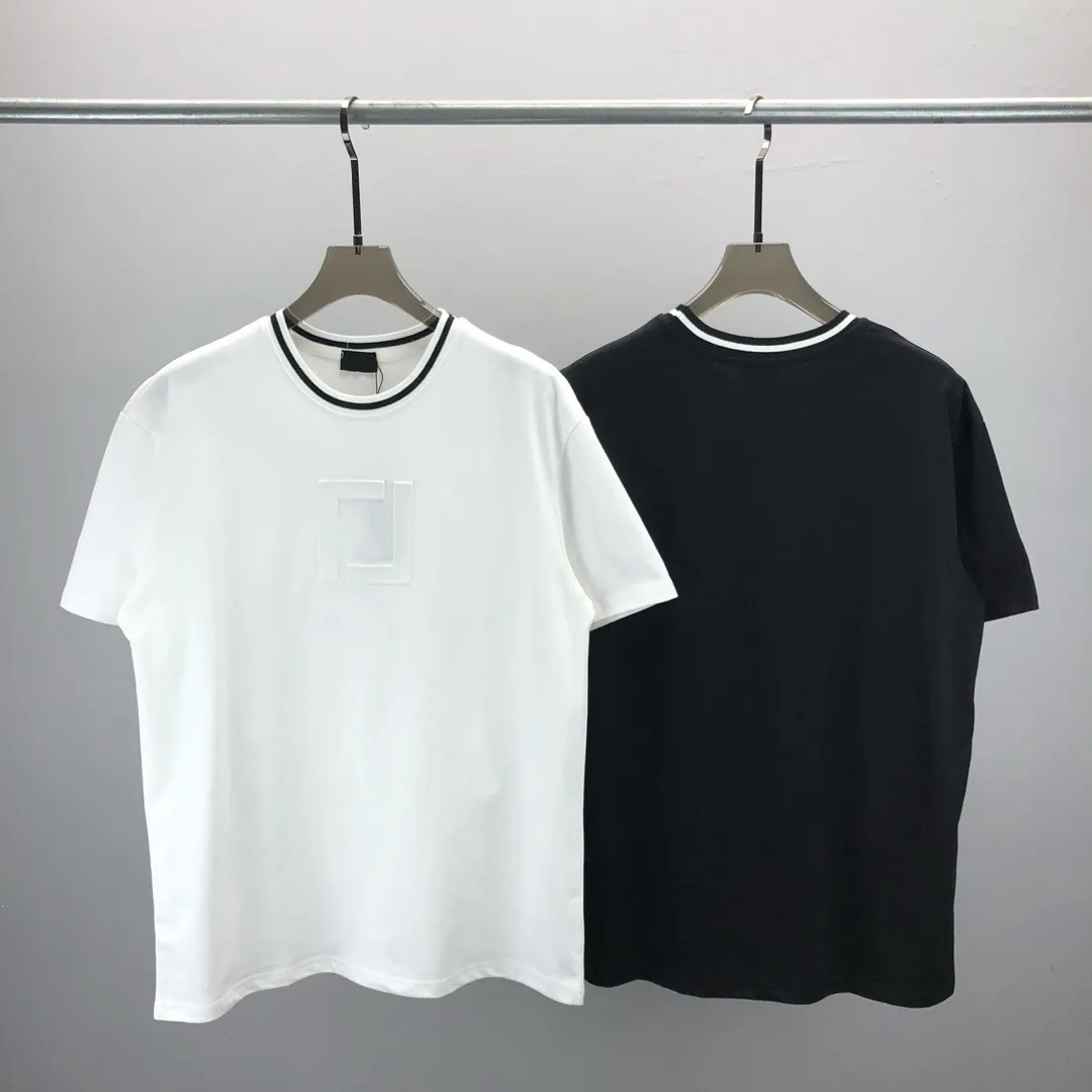 T-shirts pour hommes Polos 2024ss printemps et été nouveau coton de haute qualité imprimé à manches courtes et col rond T-shirt Taille: m-l-xl-xxl-xxxl Couleur: noir blanc 6561