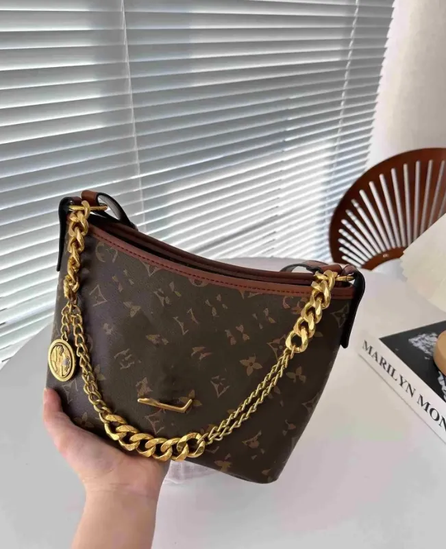 Neue Designer-Tasche, luxuriöse Umhängetaschen für Damen, Kettenhandtasche, modische Umhängetasche, Designer-Unterarm-Eimertaschen