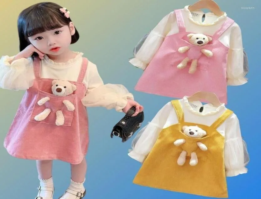 Flickklänningar Autumn Princess Dress for Girls Full Sleeve Fake Twopiece Suspenders Korean Barn Kläder Teddy Bear Baby Vestido7904034