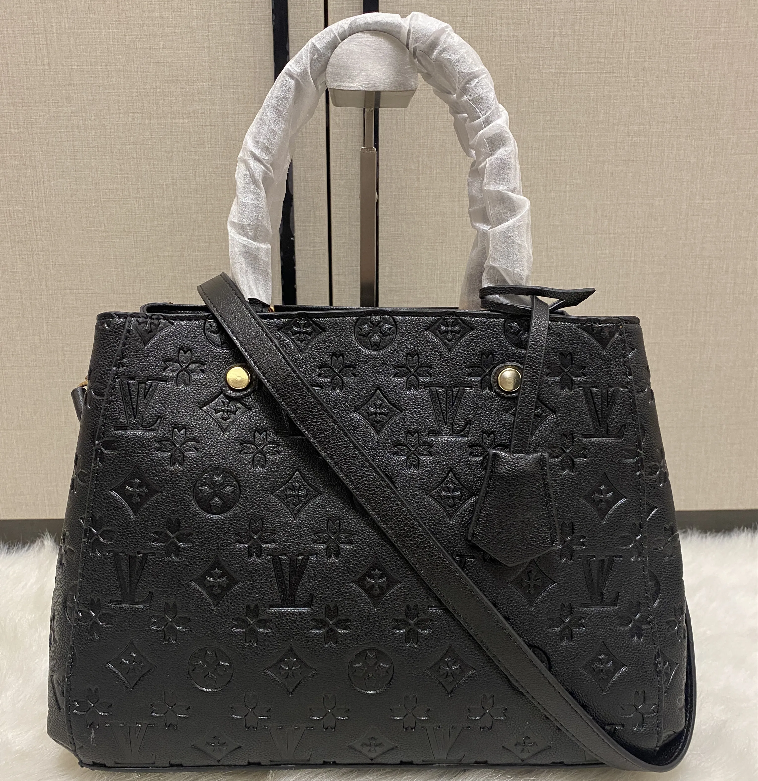 MonTAIGNE BB M41056 Womens Designer Top Handle Handbag Luxurious Leather Shopping Bag With Large Capacity And Shoulder Strap From Suprem01 21.73 DHgate.Com
