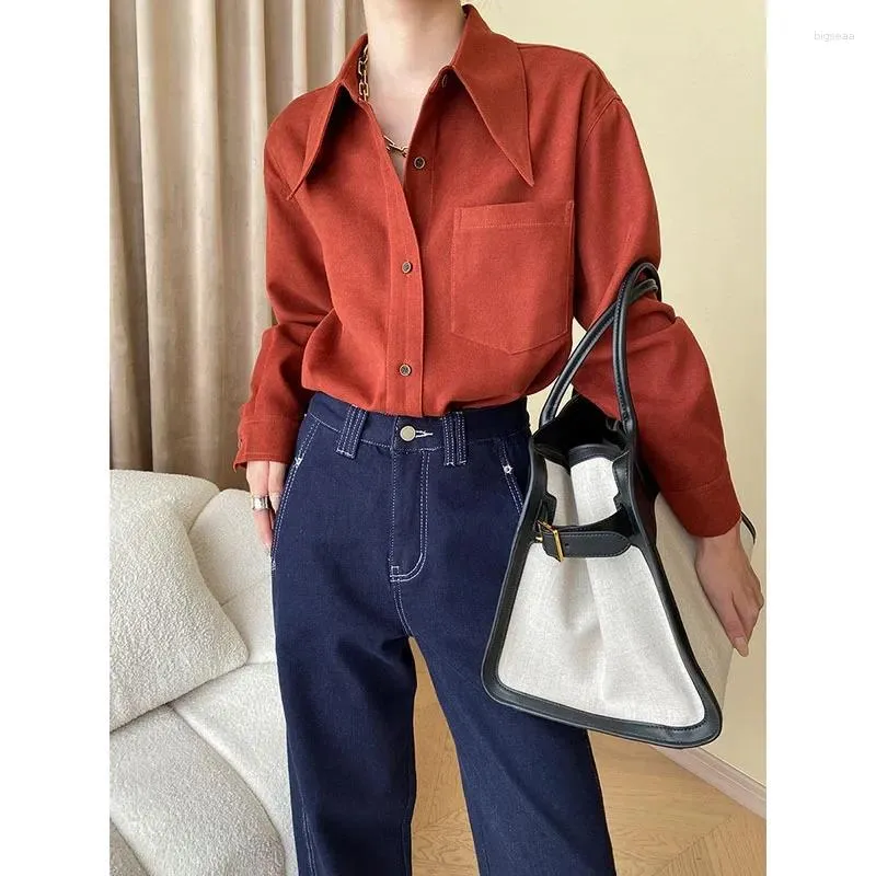 Kvinnors blusar French Point Collar Cut Autumn och Winter Simple Pending Style Borstad Loose Drape Slim Shirt Layed Top