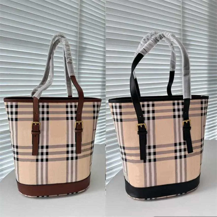 Hip bube Classic Plaid designer Sac à main Battle Steed Sac de créateur Vintage Checked Bucket Bag Femmes Grande Capacité Sac fourre-tout 231015