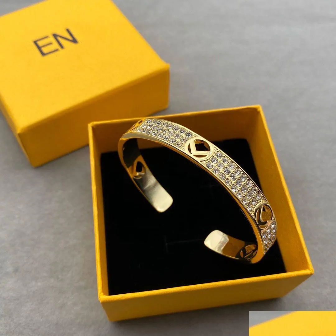 Bracelet de luxe de luxe pour femmes, bijoux classiques, or rose, diamant ouvrable, accessoires à la mode et polyvalents, livraison directe, BR Dhsyf