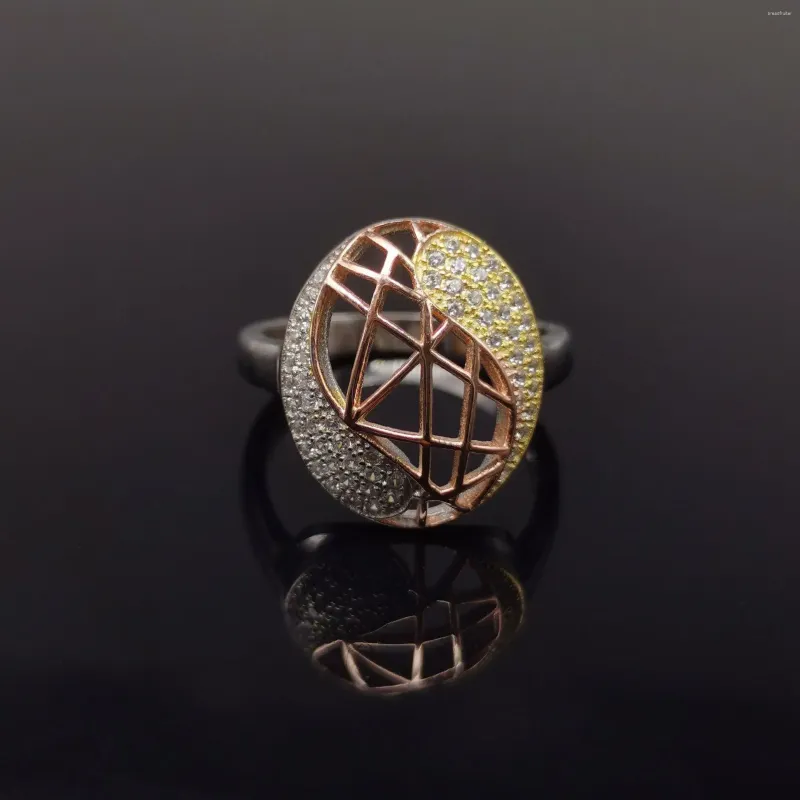 Pierścienie klastra cena hurtowa 925 Srebrny pierścień z owalnym dekoracją kształtu i punkowym stylem dla mężczyzn kobiety