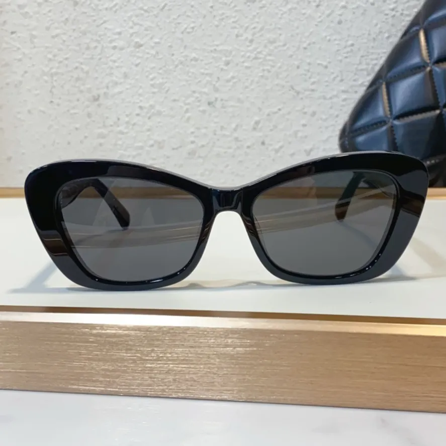 Cat Eye Pearls Sunglasses Black/Dark GreyLens Women 5481 Sonnenbrille Shades Sunnies Gafas de sol UV400 Eyewear with Box