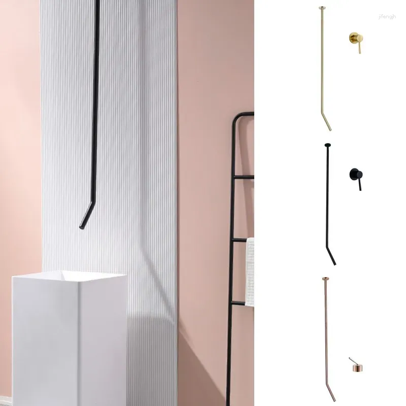 バスルームシンクの蛇口ブラスアクセサリータップアンサンブルD'Accessoires de salle bain faucet showerミキサーデッキマウントセラミックバルブコア