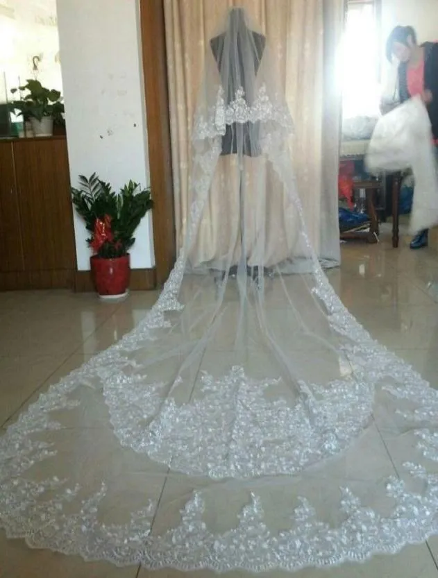 Nouveau luxe image réelle voiles de mariage 3M long voile dentelle appliques cristaux 2T longueur cathédrale voiles de mariée paillettes fabriqués en Chine8988636