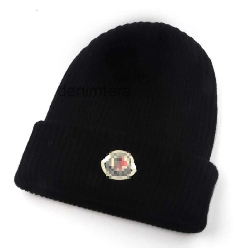 Mens Beanies Winter Hat Designer Goose Hats Pretty Tmcler Beanie For Women Cap Bonne Skull Caps yngre stickad vadderad varm kall mode Cappello E3Hz